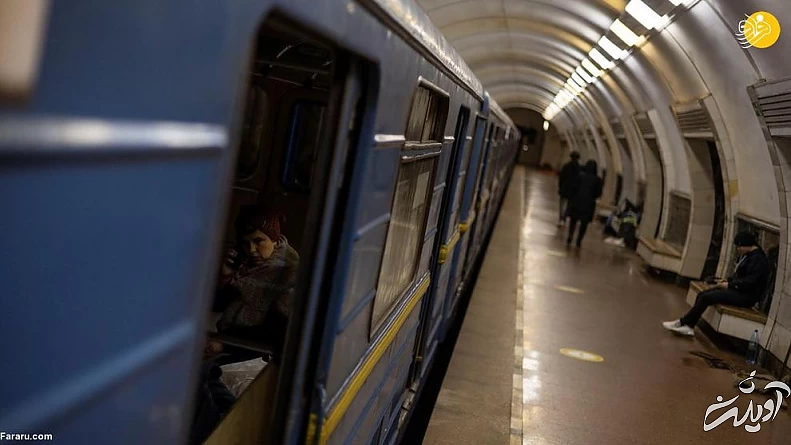 عمیق ترین ایستگاه مترو جهان میزبان پناهجویان کییف/ تصاویر